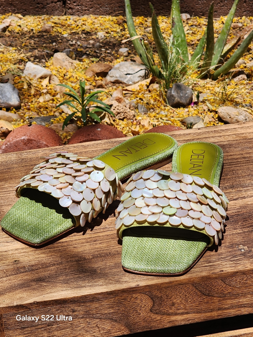Deltan Women's Flora Linen Pearl Disc Flat Sandals in Sublime Green, Size 6 - Picture 6 of 7